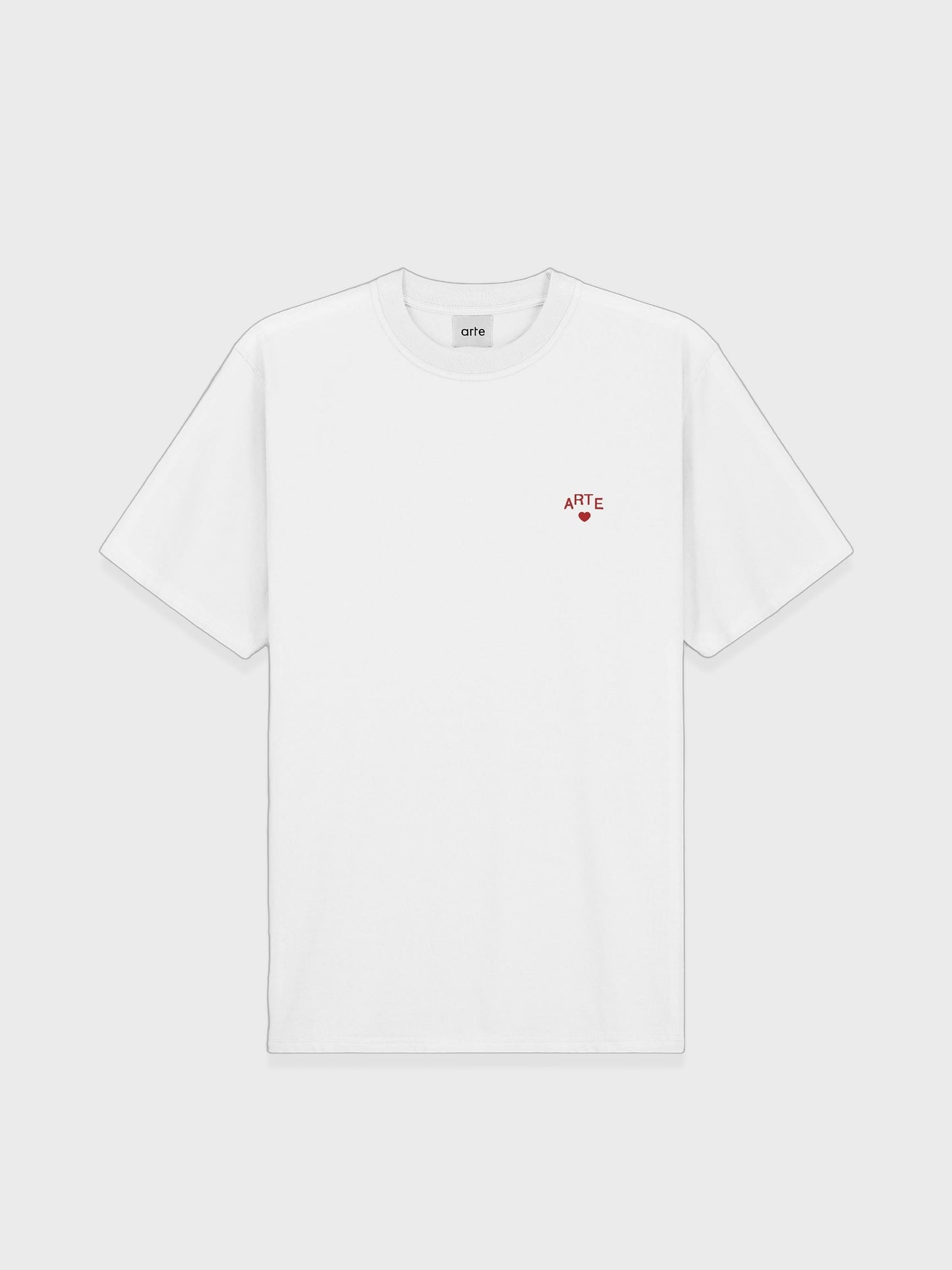 Arte Antwerp Cor T-shirt wit met klein rood logo op borstkas