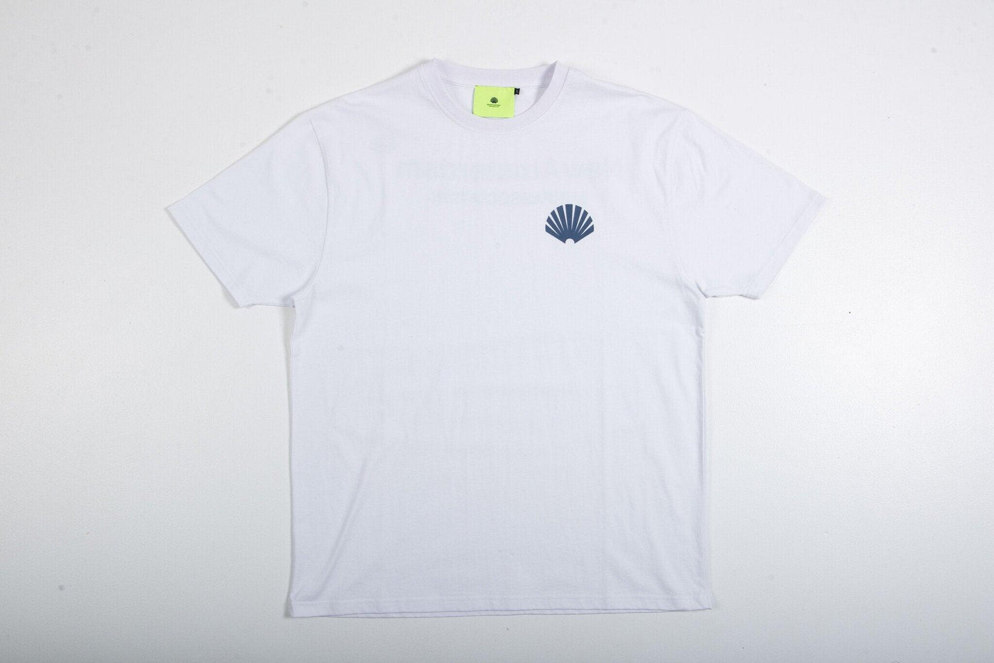 New Amsterdam Surf Association Logo Tee in Wit/Moonlight