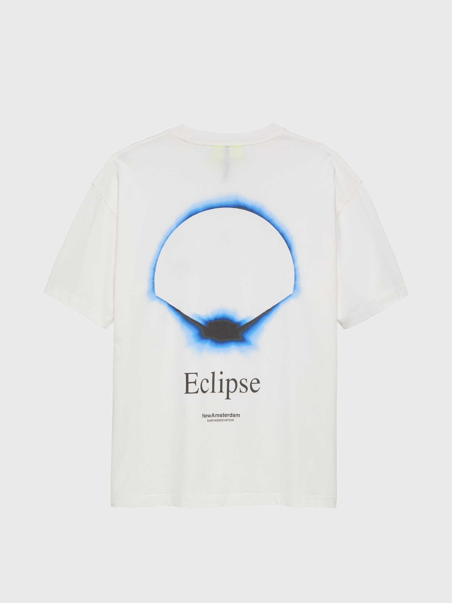 New Amsterdam Eclipse Tee wit met eclipse-print op voorkant