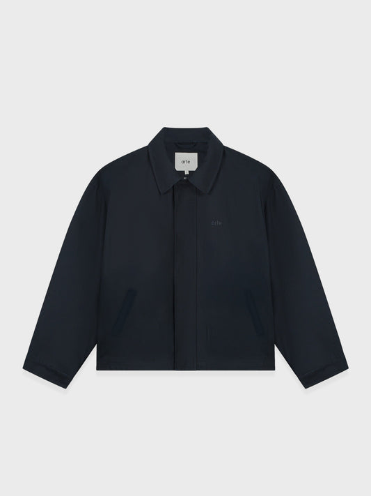 Arte Antwerp Canvas Atelier Jacket in marineblauw, voorkant.