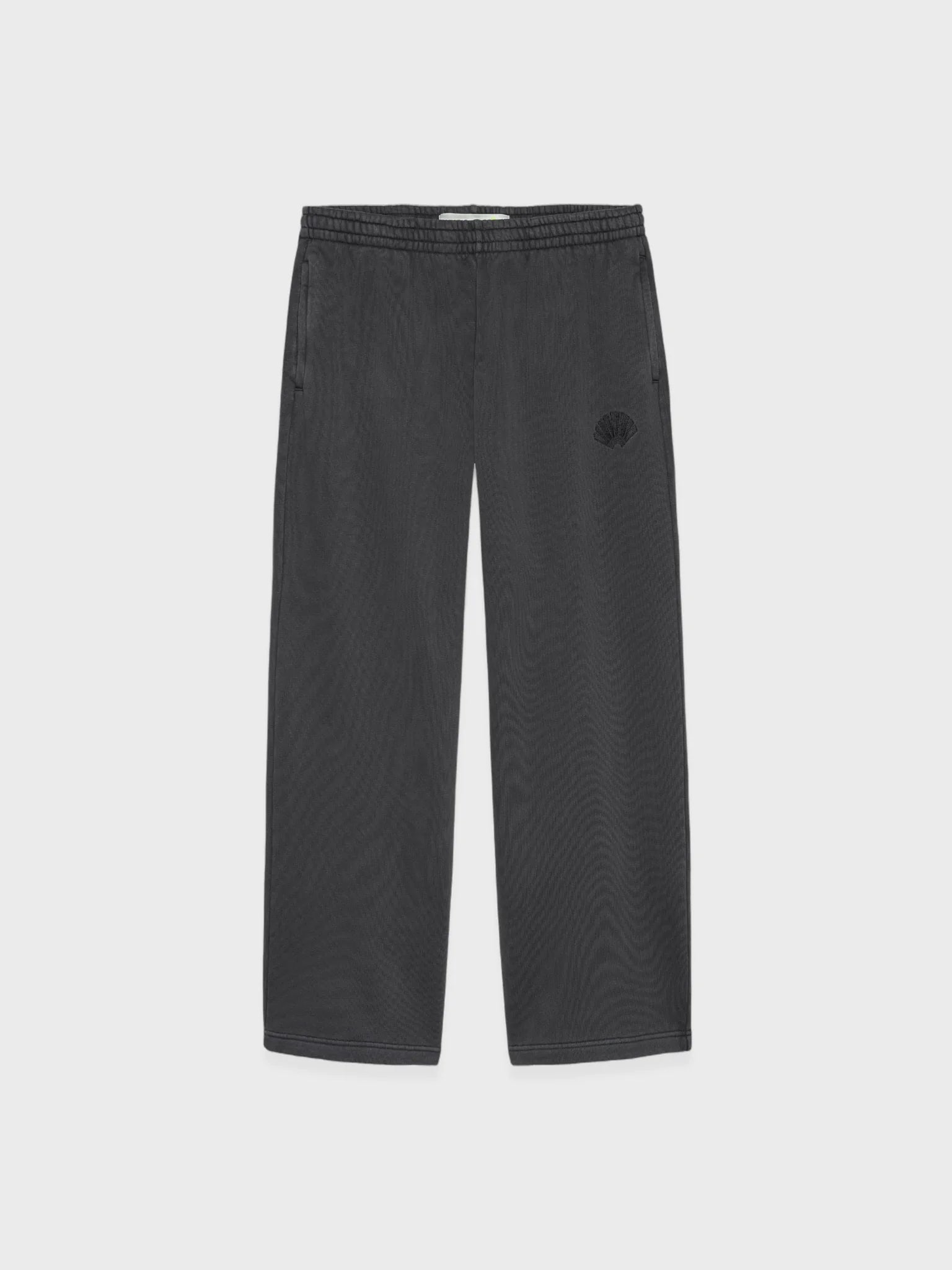 New Amsterdam Surf Association Chop Jogger sweatpants in Caviar, voorkant